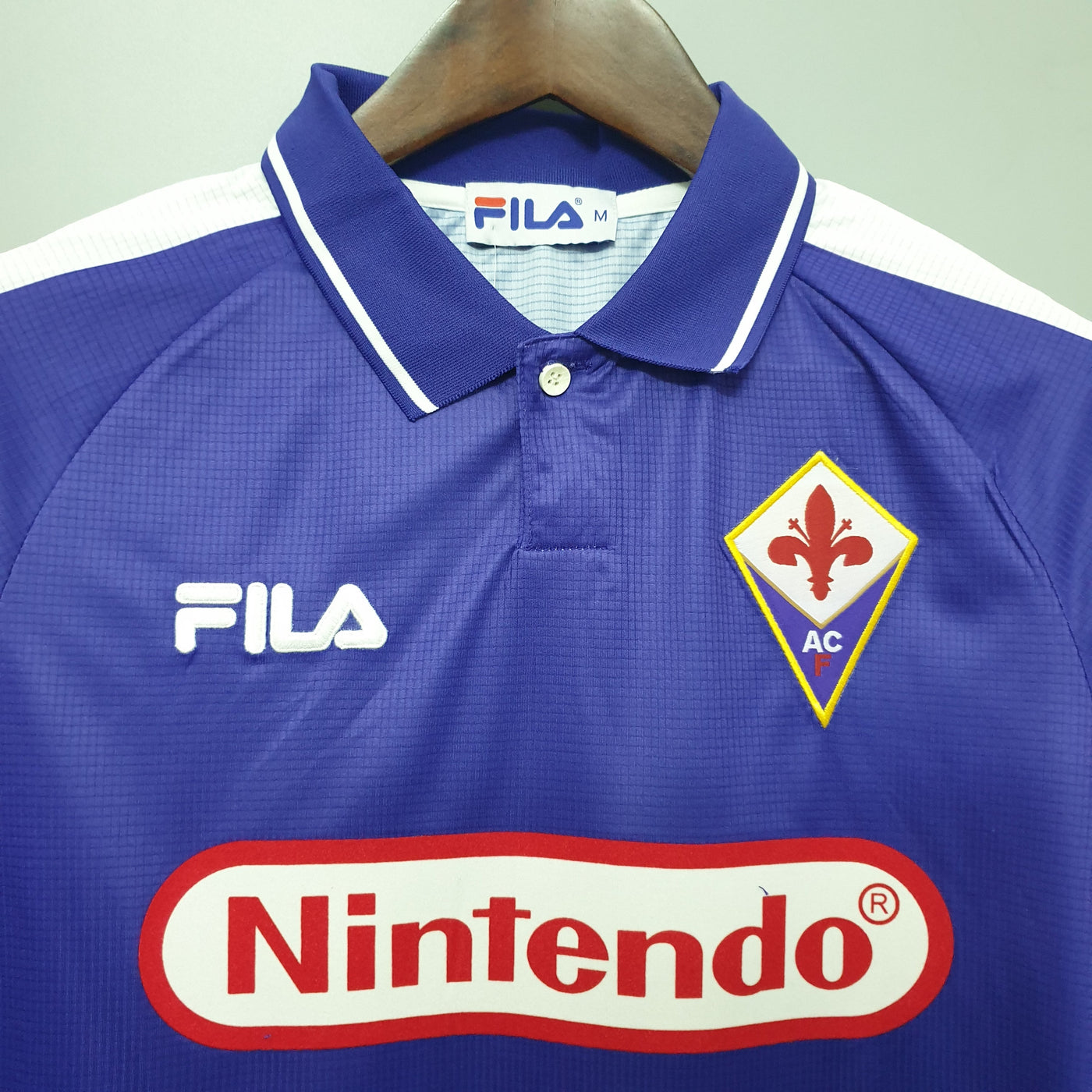 FIORENTINA I 98/99 HOMBRE (RETRO) - Vitrine Futebolística
