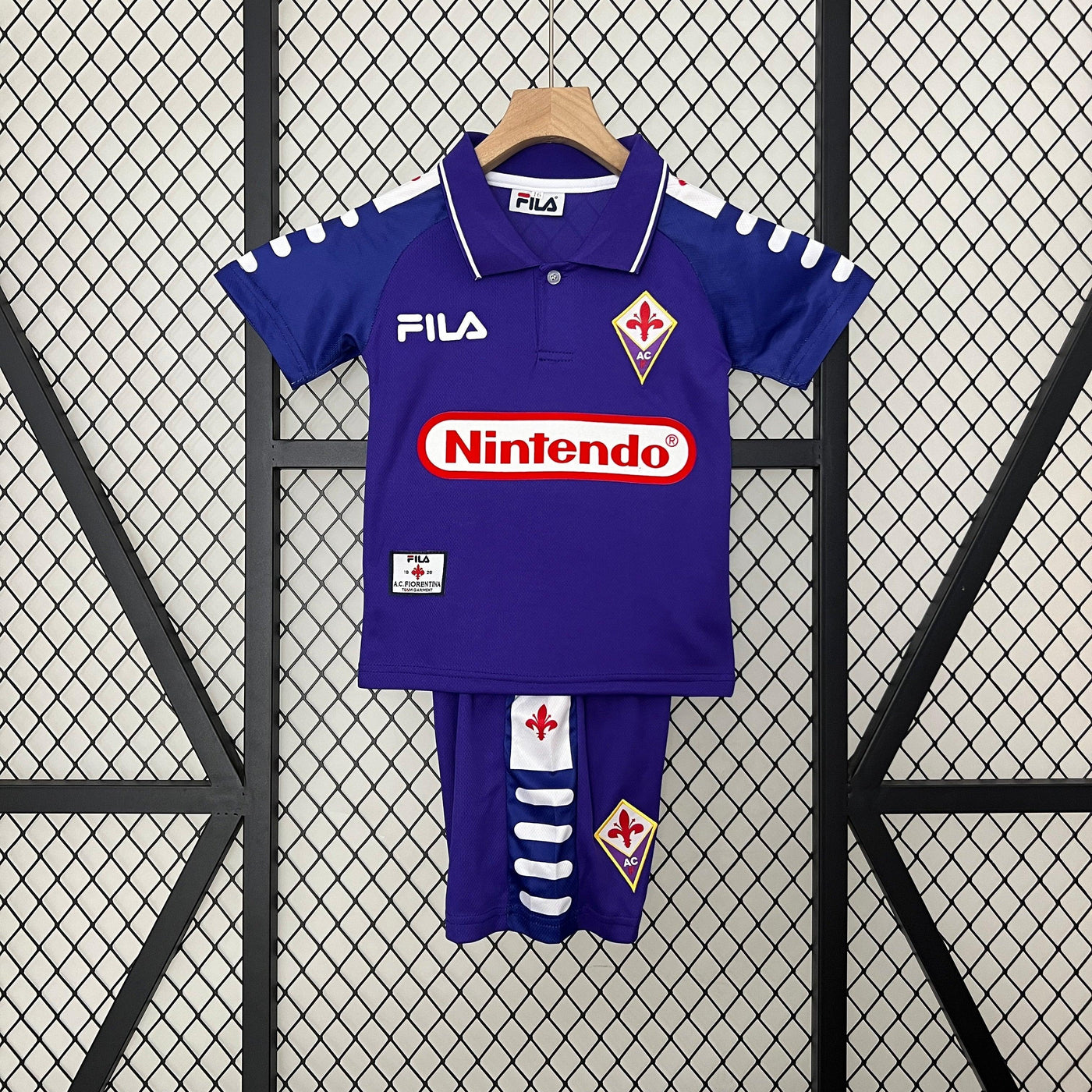 CAMISETA FIORENTINA I 1998 CONJUNTO INFANTIL (RETRO) - Vitrine Futebolística