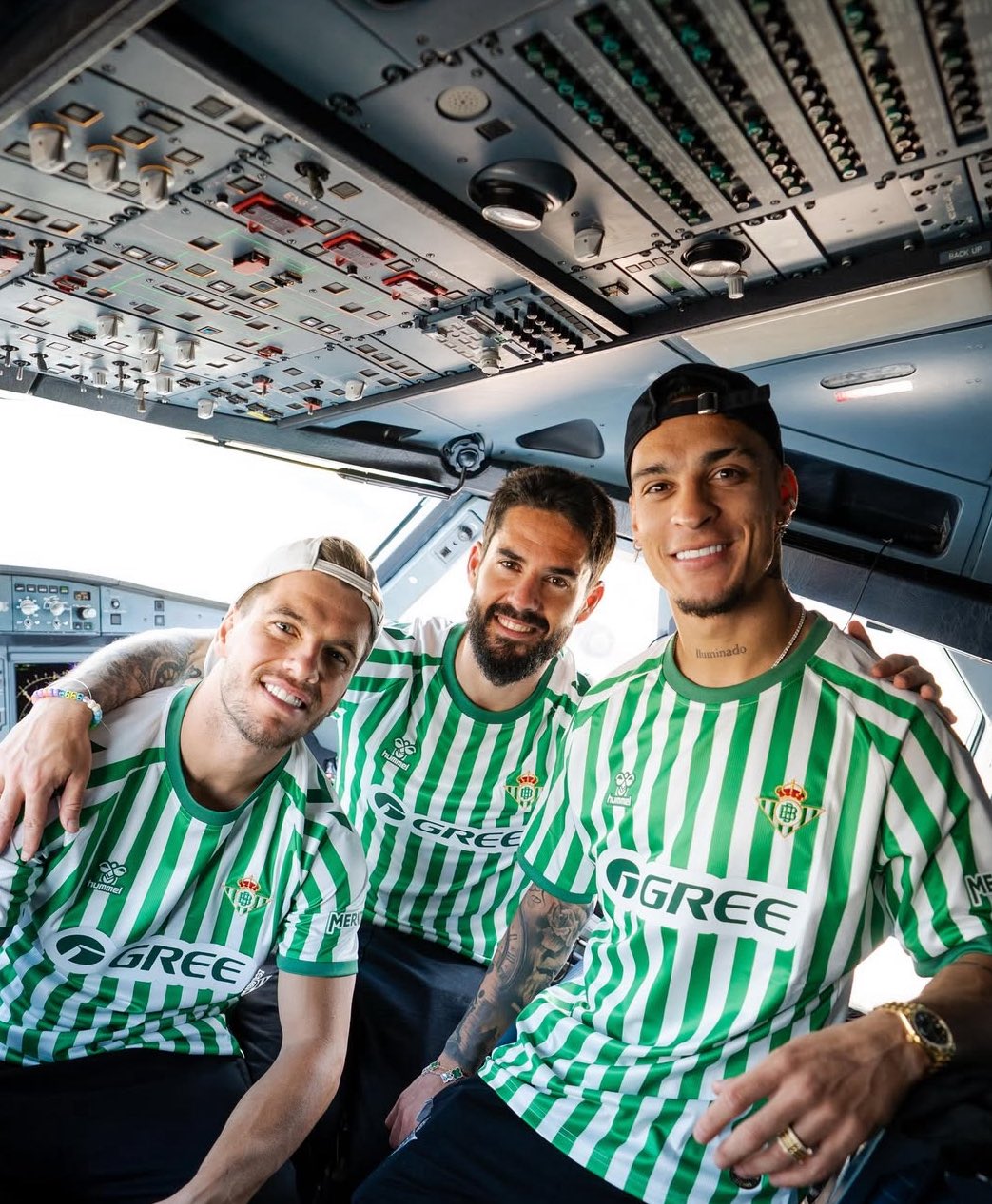 Real Betis Titular Camiseta 2024/2025 Conference League Final