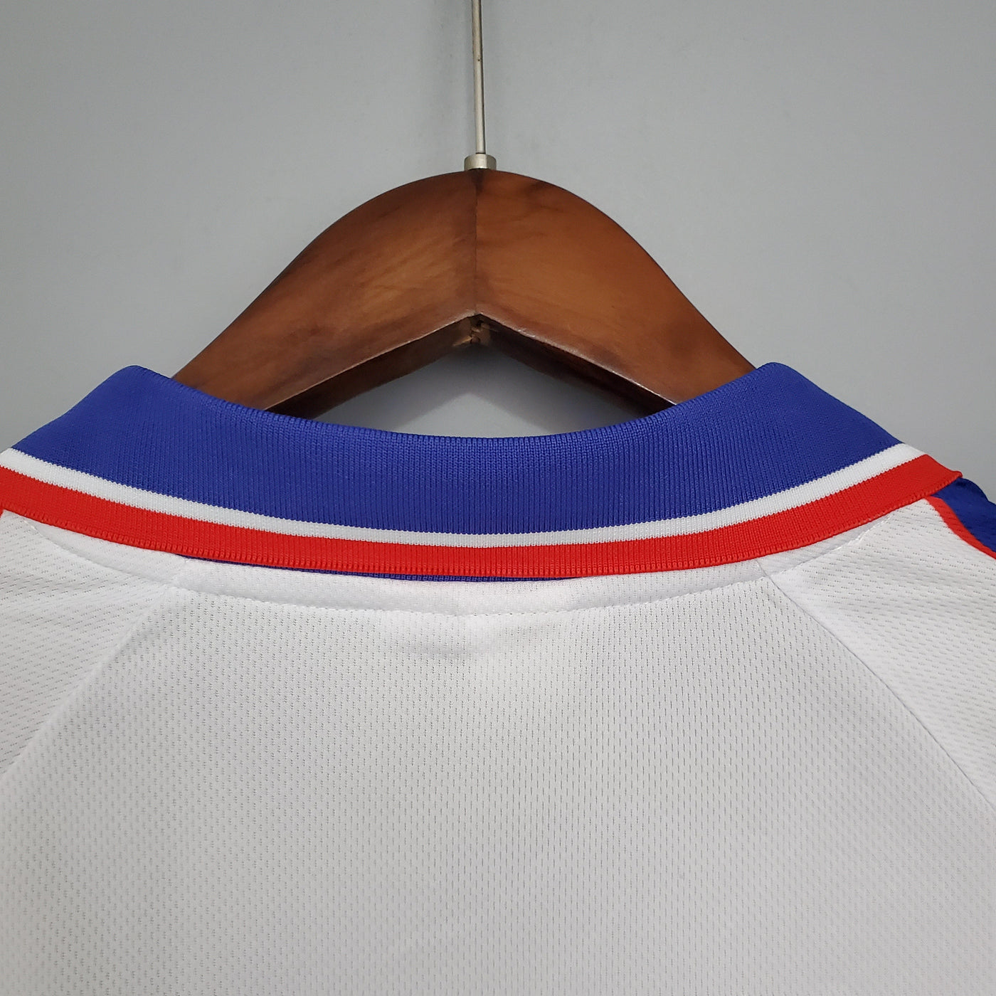 FIORENTINA III 95/96 HOMBRE (RETRO) - Vitrine Futebolística